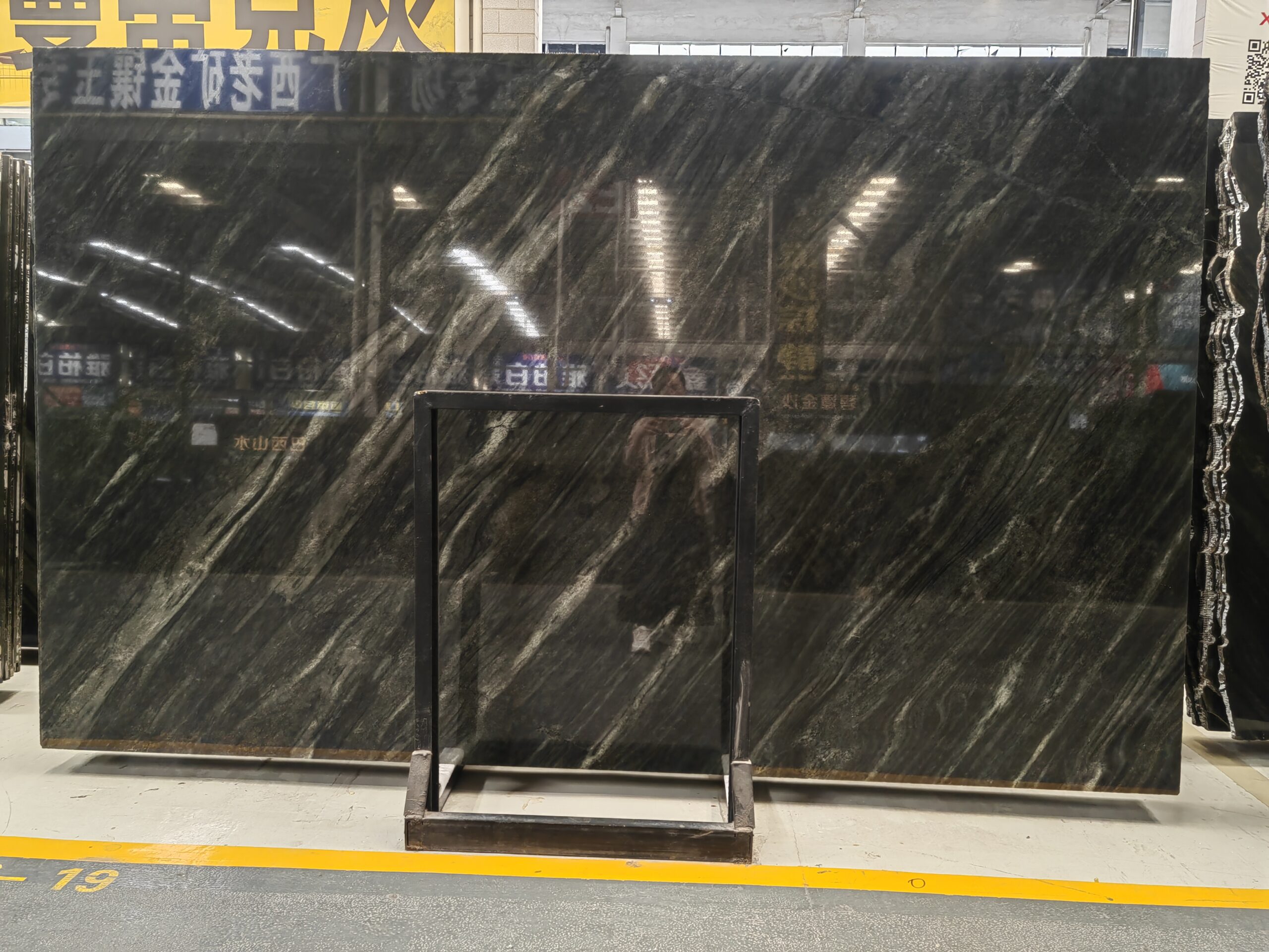 100 containers of galaxy green blocks on May.17th,2025