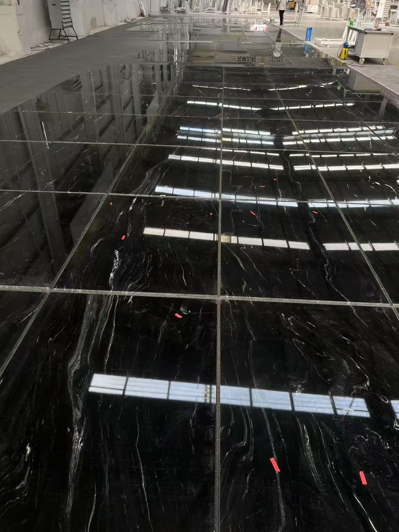 Brazilia Black quartzite 2